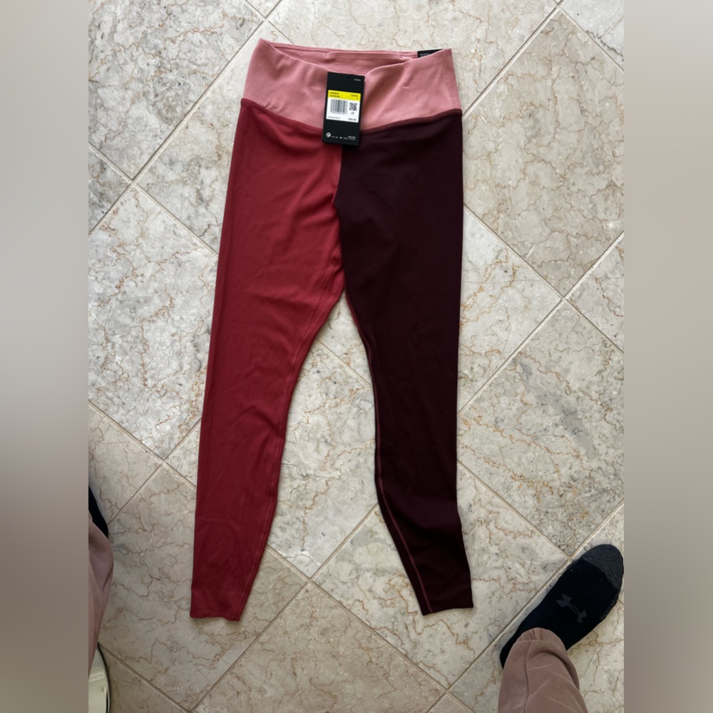 Nike one luxe ribbed tights